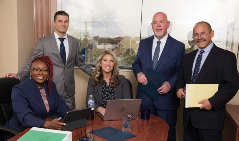 personal injury lawyer for insurance settlement disputes