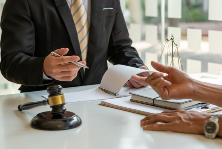 personal injury lawyer free consultation online